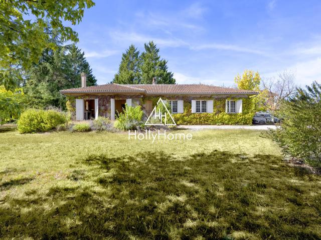 Maison 7 pièces 265 m²