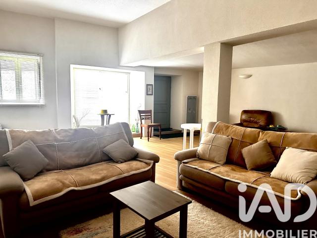 Maison 5 pièces 265 m²