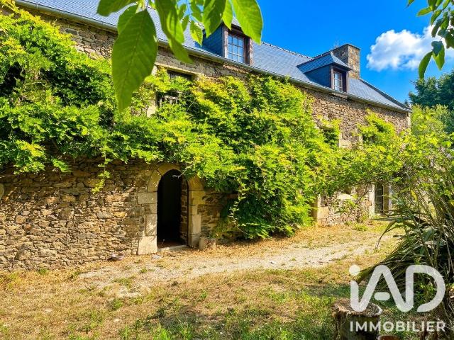 Maison 7 pièces 266 m²