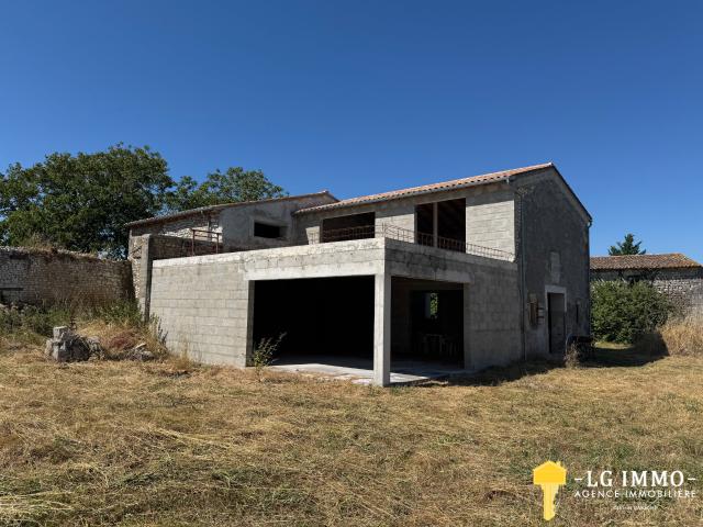 Maison 7 pièces 267 m²