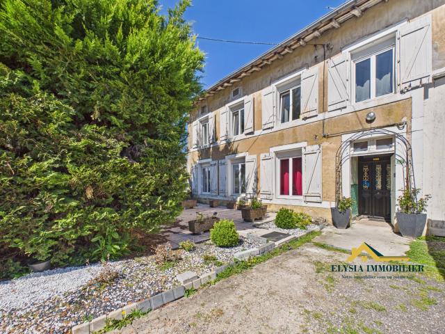 Maison 7 pièces 269 m2 SAULVAUX 55500