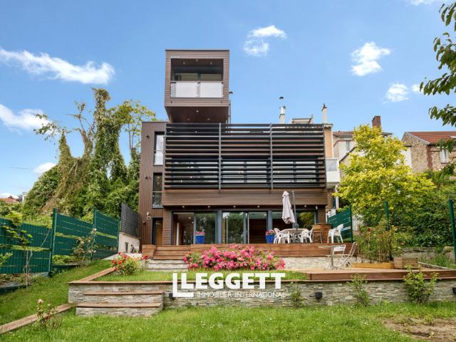 Maison 7 pièces 260 m²