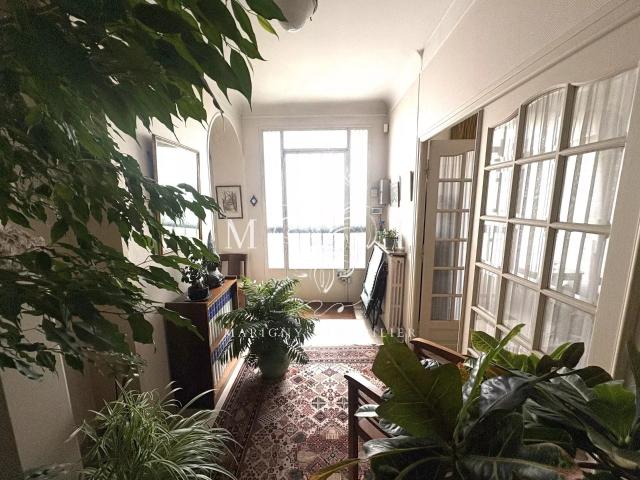 Maison 7 pièces 260 m²
