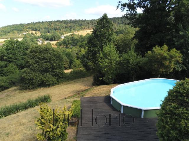 Maison 7 pièces 260 m²