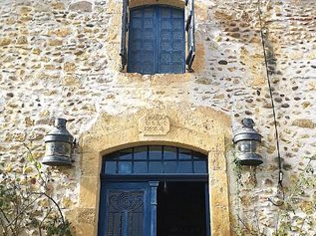 Maison 7 pièces 260 m²