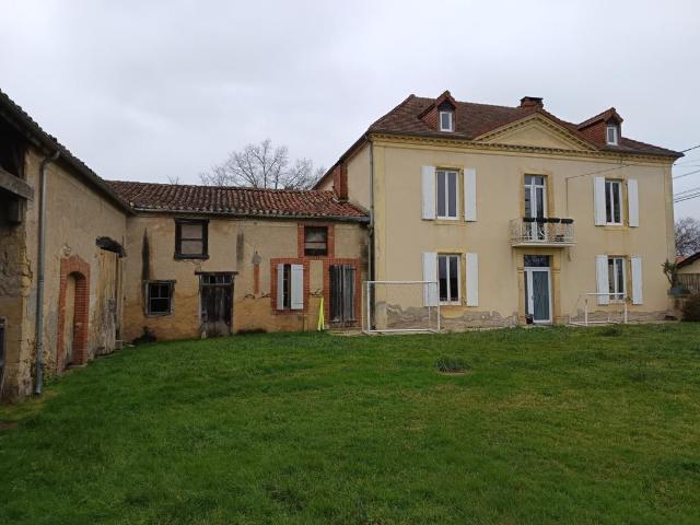 Maison 7 pièces 260 m²