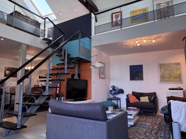 Maison 7 pièces 260 m²