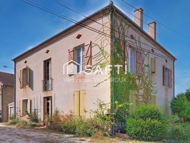 Maison 7 pièces 260 m²