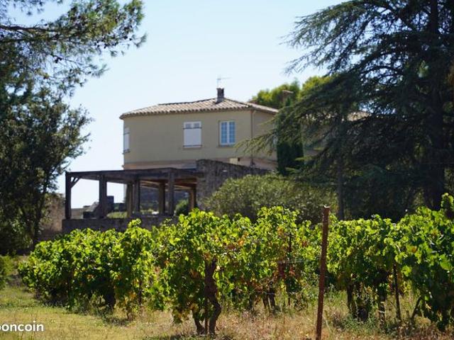 Maison 7 pièces 260 m²