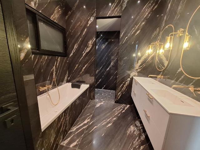 Maison 7 pièces, 261 m² à louer à Pessac 33600
