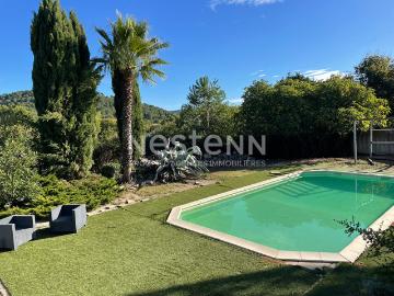 Maison 7 pièces 262 m²