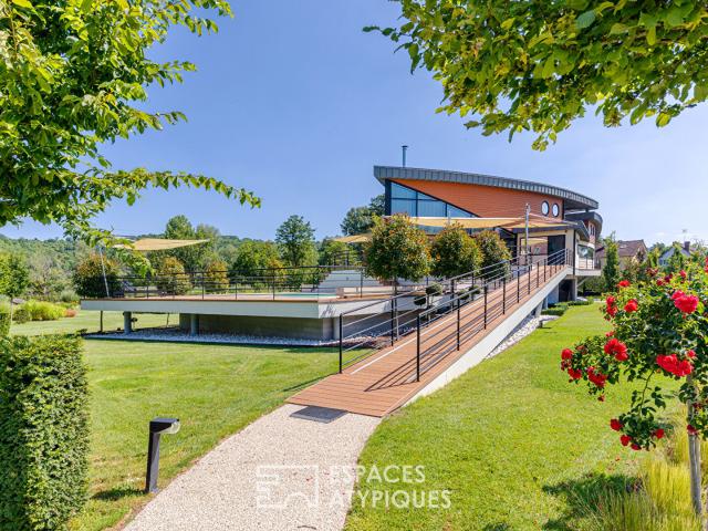 Maison 7 pièces 263 m²