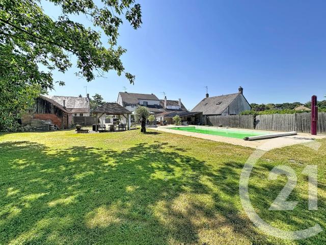 Maison 7 pièces 274 m²