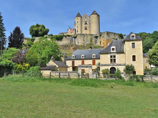Maison 7 pièces 275 m²