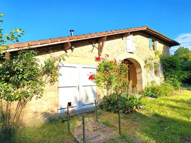 Maison 7 pièces 280 m²
