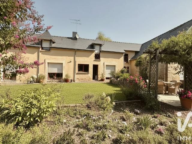 Maison 7 pièces 277 m²