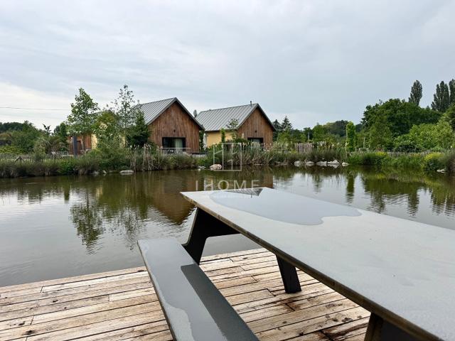 Maison 7 pièces 278 m²