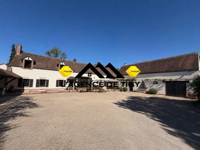 Maison 7 pièces 279 m²