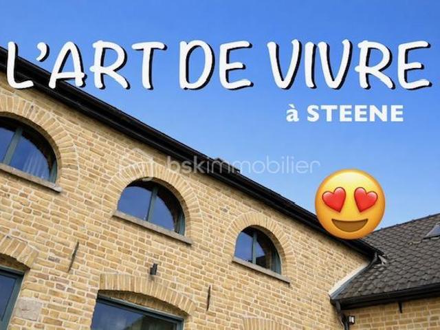 Maison 7 pièces 270 m²