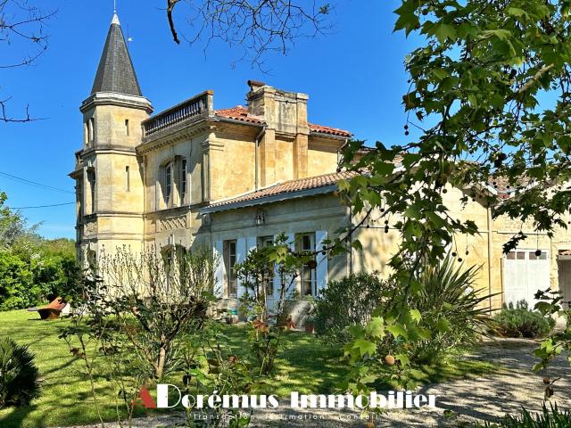 Maison 7 pièces 270 m²