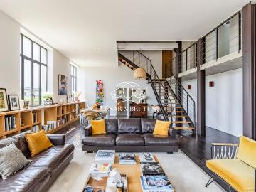 Maison 7 pièces 272 m²