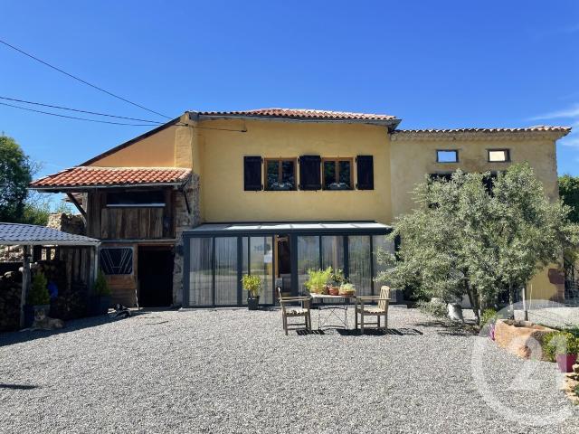 Maison 7 pièces 272 m²