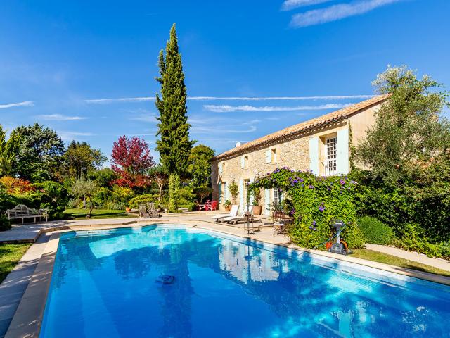 Maison 7 pièces 272 m²