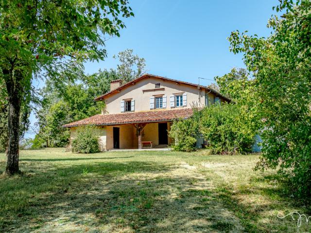 Maison 7 pièces 284 m²