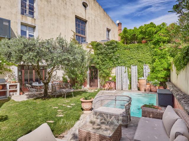 Maison 7 pièces 223 m²