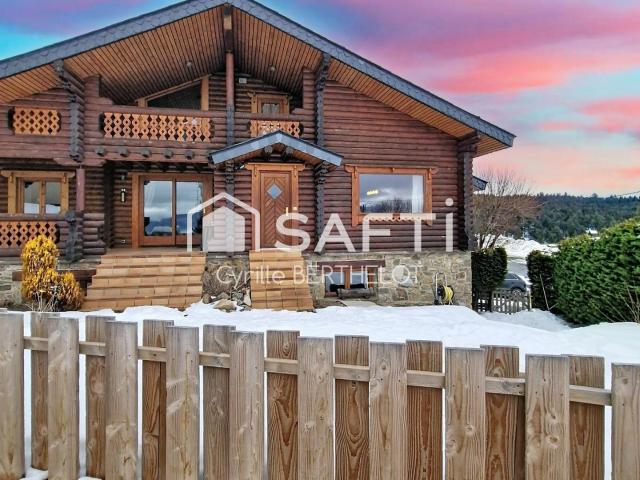 Maison 7 pièces 288 m²
