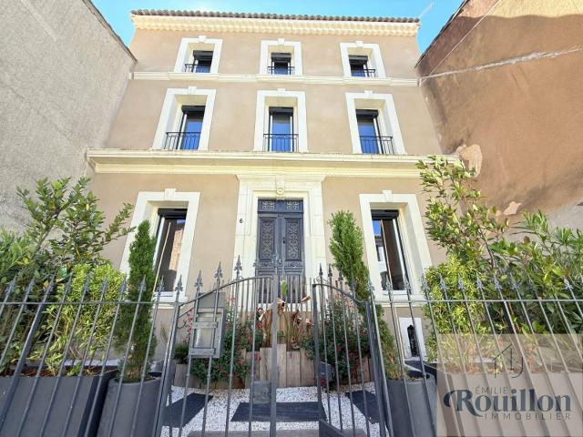 Maison 7 pièces 288 m²