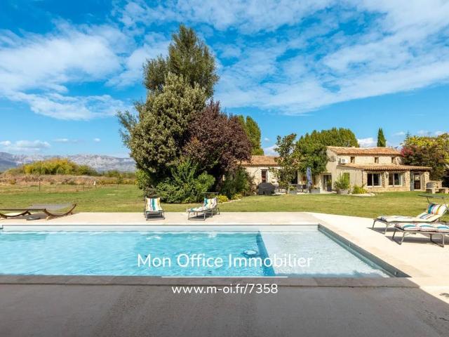 Maison 7 pièces 288 m²