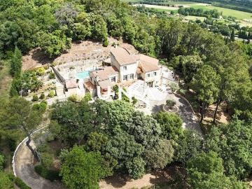 Maison 7 pièces 289 m²