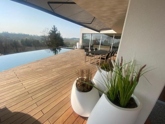 Maison 7 pièces 280 m²