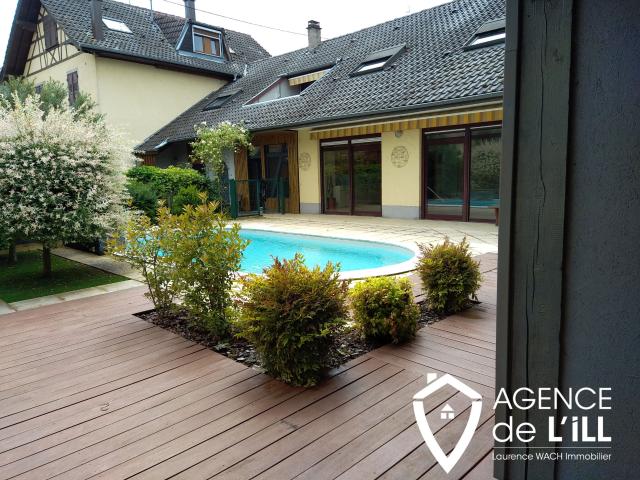 Maison 7 pièces 280 m²