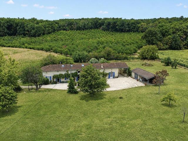 Maison 7 pièces 280 m²