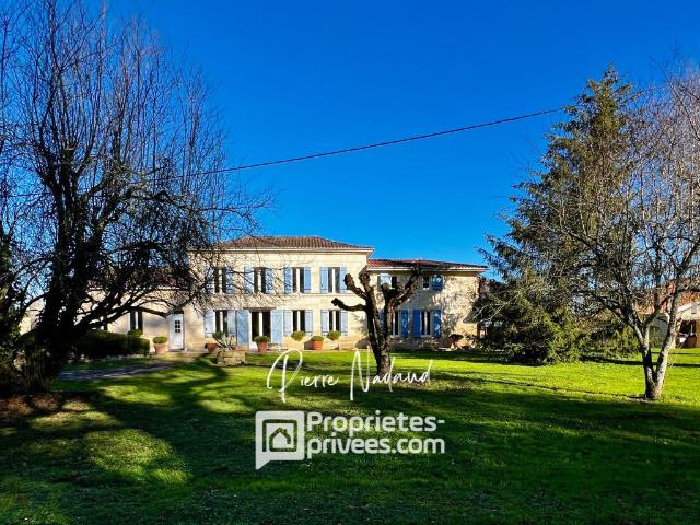 Maison 7 pièces 281 m²