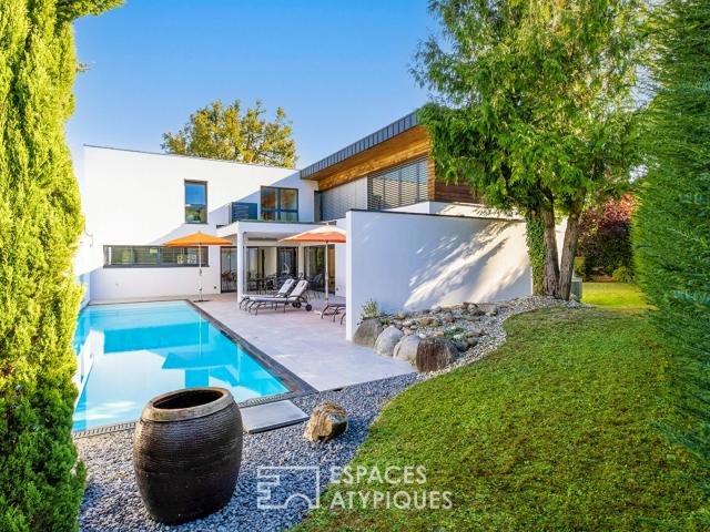 Maison 7 pièces 282 m²