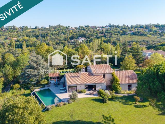 Maison 7 pièces 283 m²