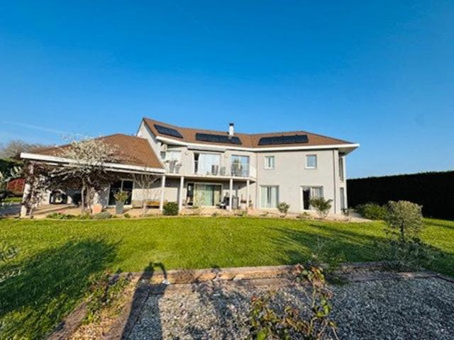 Maison 7 pièces 294 m²