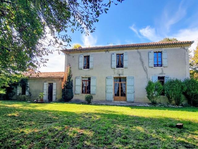 Maison 7 pièces 295 m²