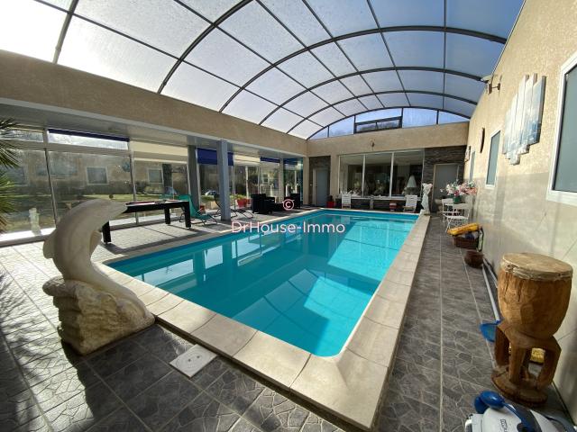 Maison 7 pièces 295 m²