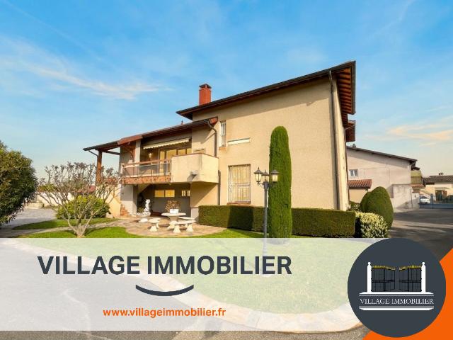 Maison 7 pièces 295 m²