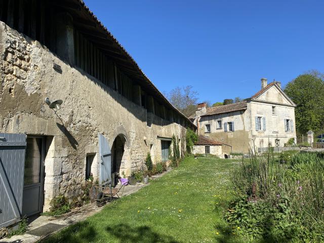 Maison 7 pièces 290 m²