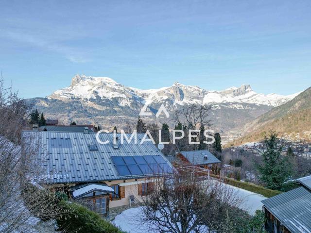 Maison 7 pièces 290 m²