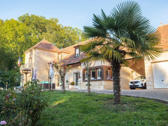 Maison 7 pièces 290 m²
