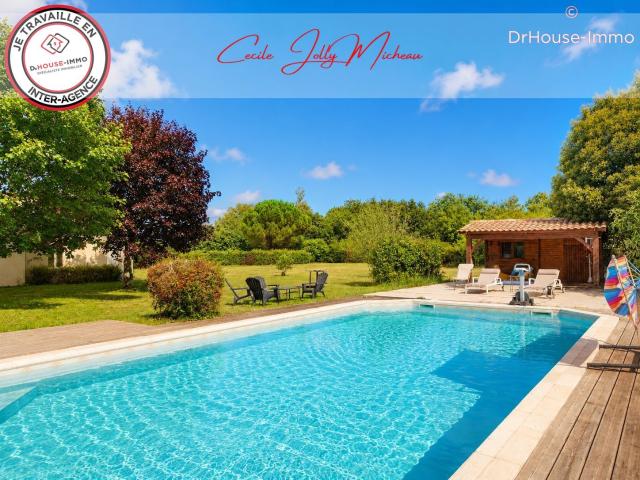 Maison 7 pièces 290 m²