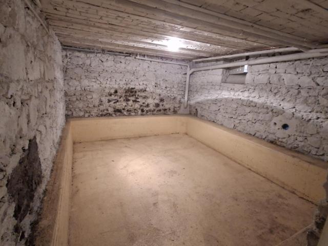 Maison 7 pièces, 293 m² à louer à Clermont Ferrand 63000