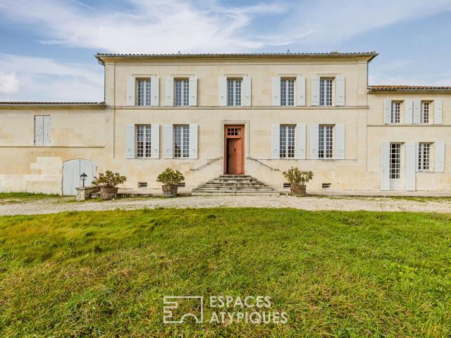 Maison 7 pièces 300 m²