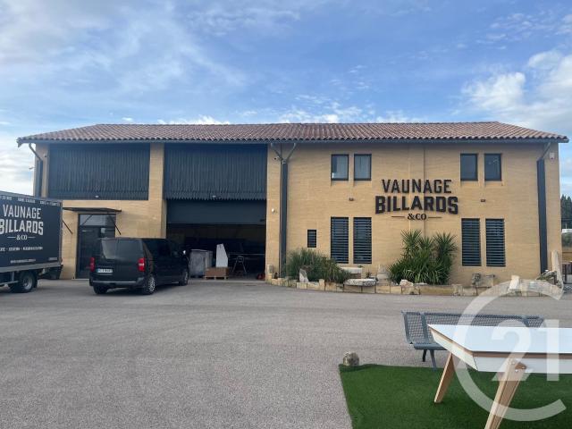 Maison 7 pièces 300 m²